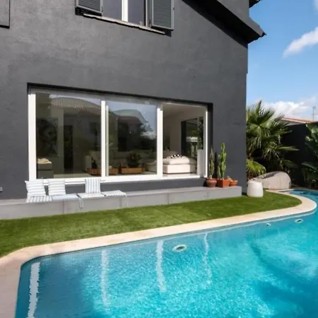 Luxury Villa With Private Pool Appartement *