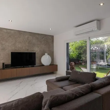 Luxury Villa With Private Pool * Лісабон